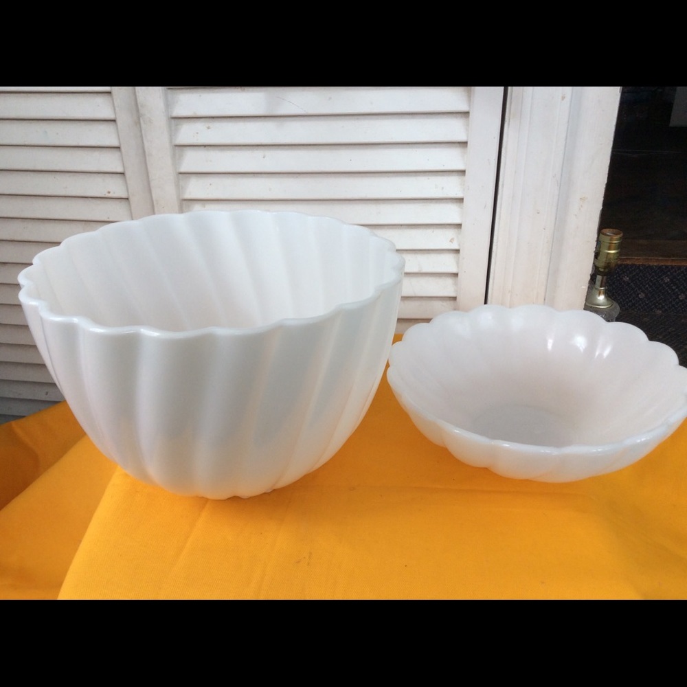 2 piece Vintage Milk Glass Punch Bowl